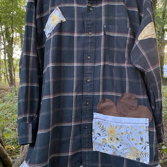 Flannel Shacket Medium Recycle Frayed Grunge Boho Hippie Patch Fall Shirt Jacket - Picture 3 of 8